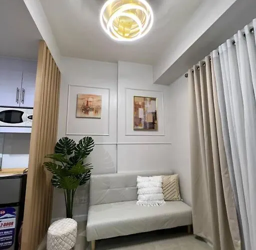 1br Unit At The Rochester * Manilla